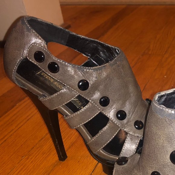 Steve Madden Luxe L-Button Cage Pump 8.5 - Picture 2 of 6